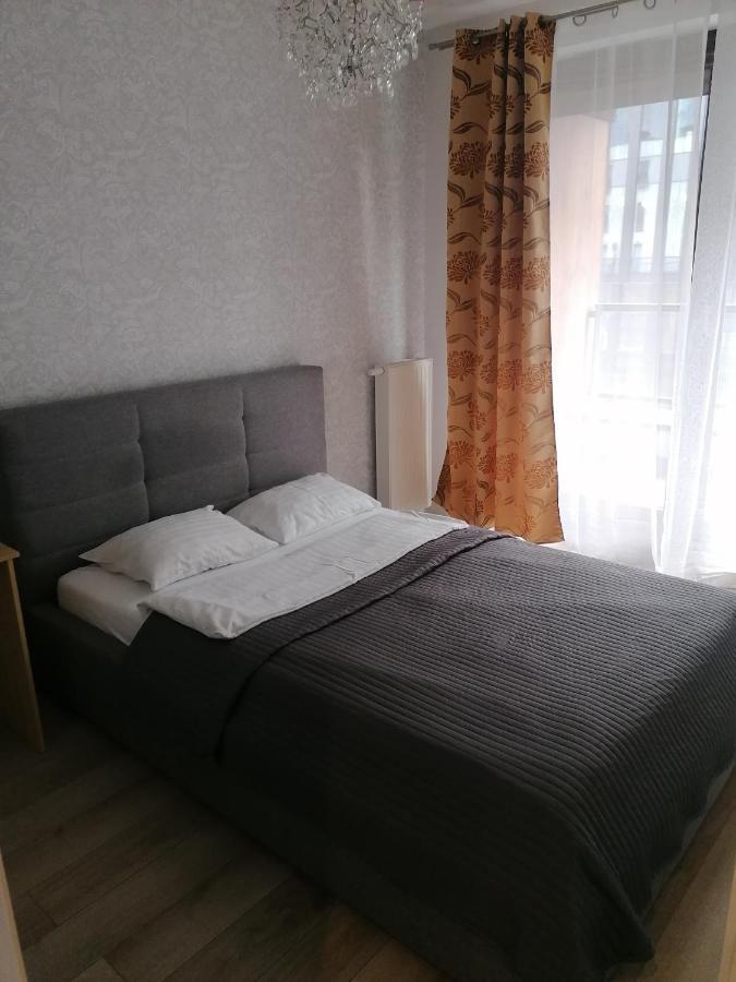 Apartamenty Warszawskie Delux Siedmiogrodzka Warsaw Exterior photo