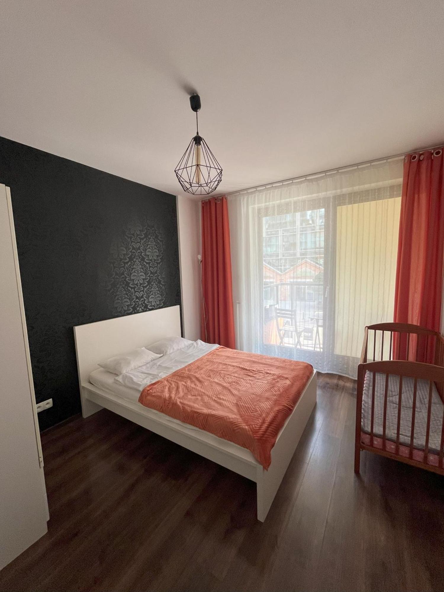 Apartamenty Warszawskie Delux Siedmiogrodzka Warsaw Exterior photo